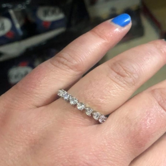 New Heart Baguette Simple Ring - Picture 5 of 5